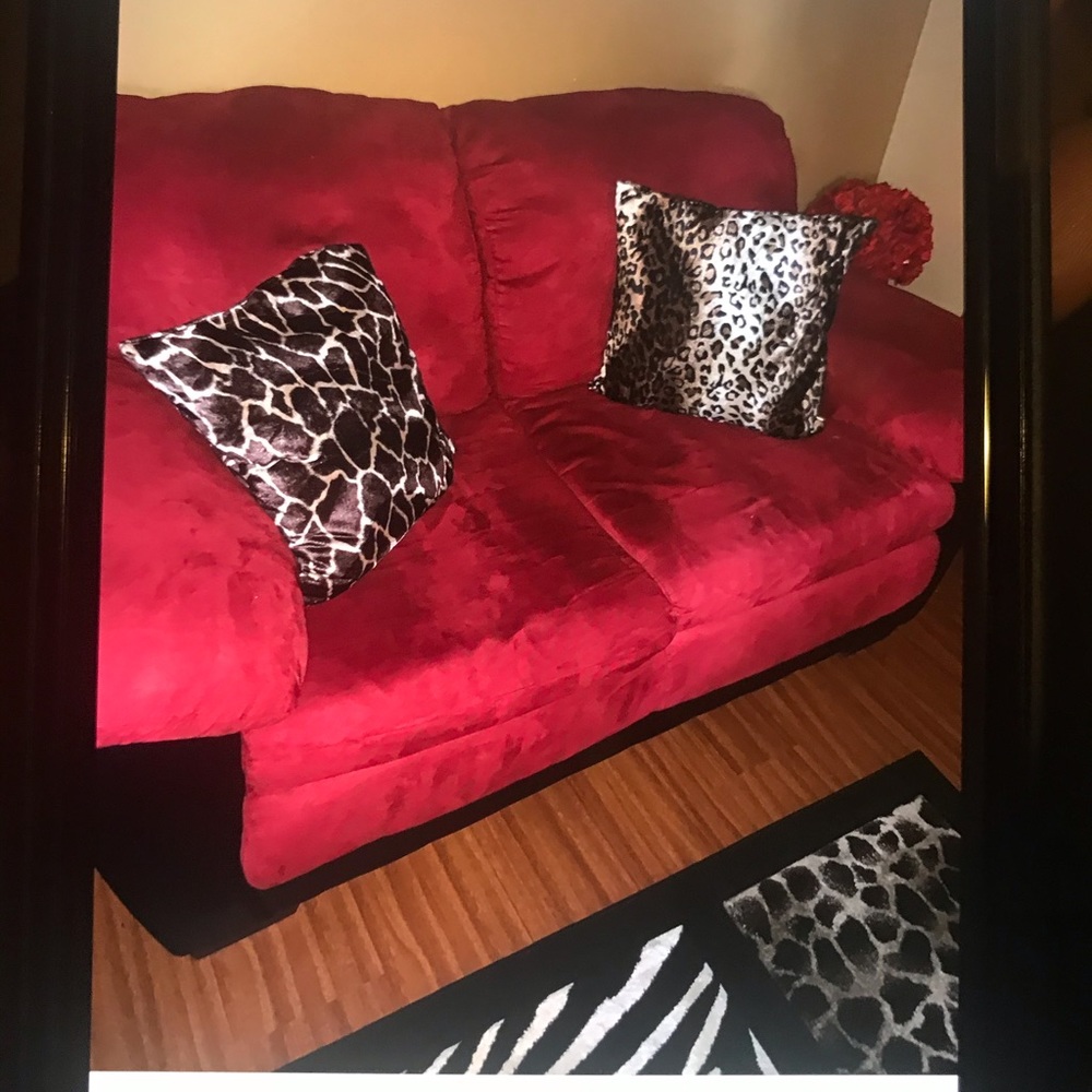 Two piece couch set with pillows